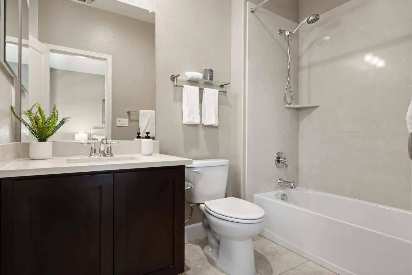 Sunnyvale, California 94086, United States, 3 Bedrooms Bedrooms, ,4 BathroomsBathrooms,Residential,Active,145704