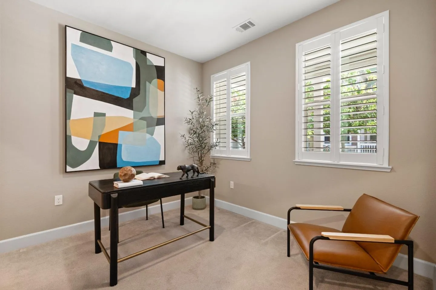 Sunnyvale, California 94086, United States, 3 Bedrooms Bedrooms, ,4 BathroomsBathrooms,Residential,Active,145704