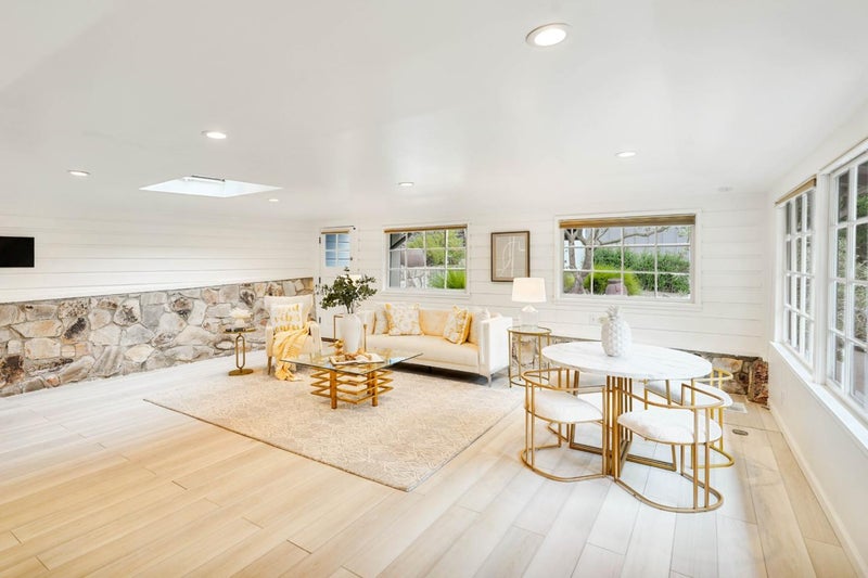 2976 Joaquin Miller Road