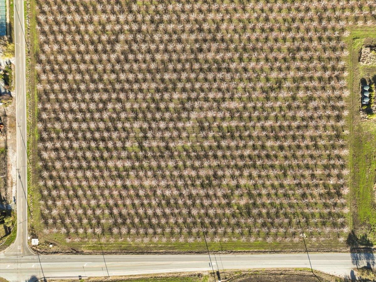 623 San Bruno Avenue A