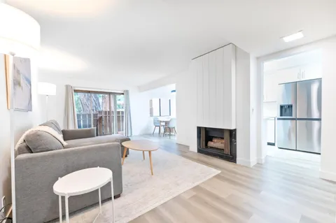 MLS: ML82044354