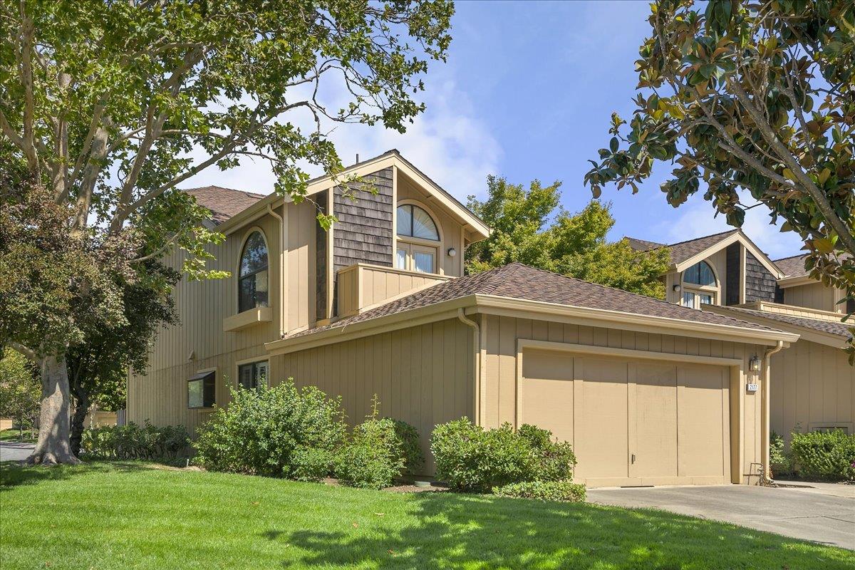 2177 Darnis CIR