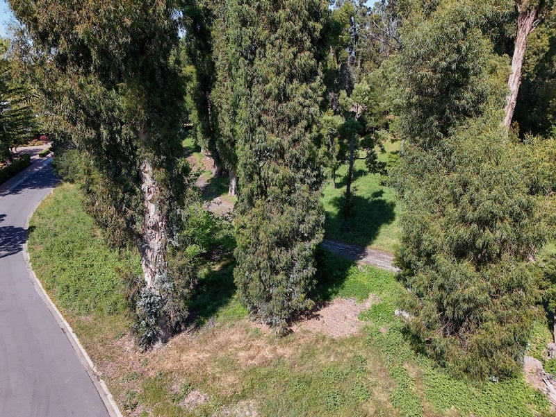 25 Fagan Drive