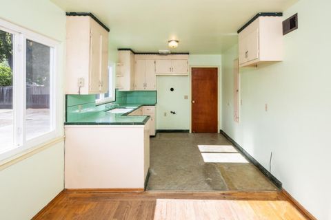 Tiny photo for 309 Tyrella Avenue, MOUNTAIN VIEW, CA 94043 (MLS # ML82041843)