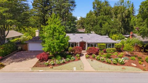 Photo of SARATOGA, CA 95070 (MLS # ML82044682)