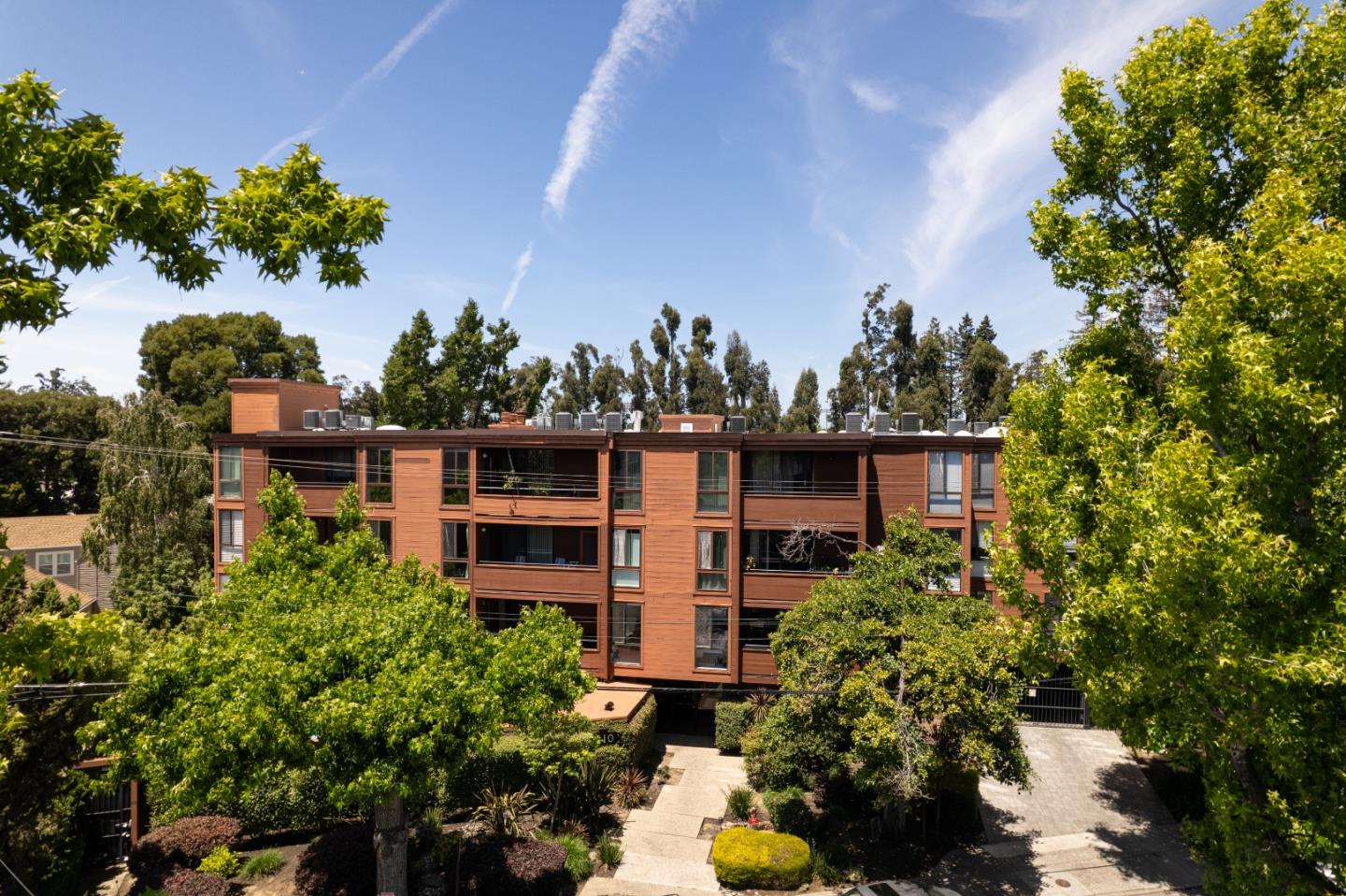 1210 Bellevue Avenue 204