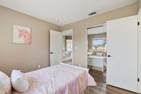 Tiny photo for 1475 Leaftree Circle, SAN JOSE, CA 95131 (MLS # ML82025533)