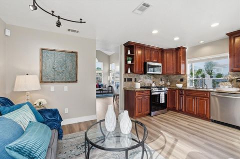 Tiny photo for 1475 Leaftree Circle, SAN JOSE, CA 95131 (MLS # ML82025533)