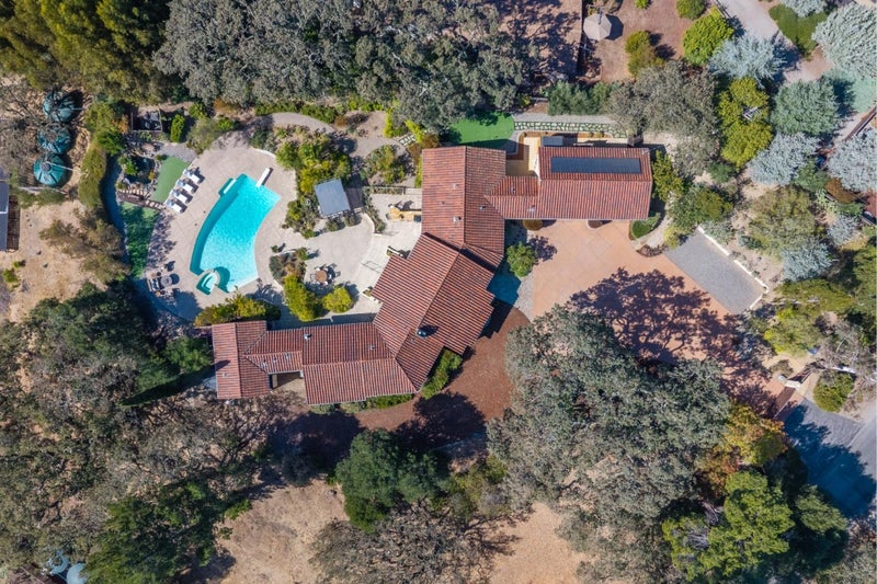 43 Middle Canyon Road