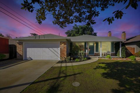 Photo of 213 Clarence Avenue, SUNNYVALE, CA 94086 (MLS # ML82026485)