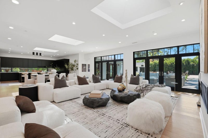 766 Arroyo Road