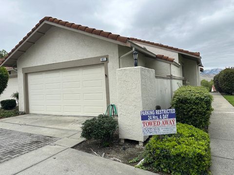 Photo of 621 Via Primavera Court, SAN JOSE, CA 95111 (MLS # ML82026663)