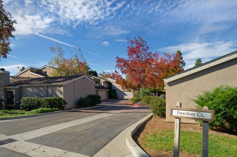 Photo of 6720 Freedom Court, SAN JOSE, CA 95120 (MLS # ML82027007)