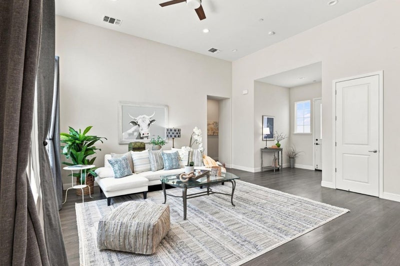 3033 Andesite Drive