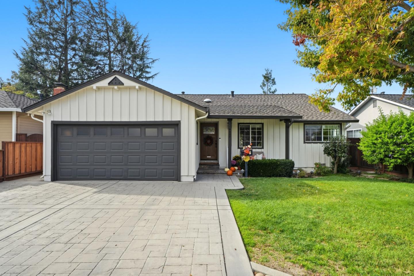 811 College Drive