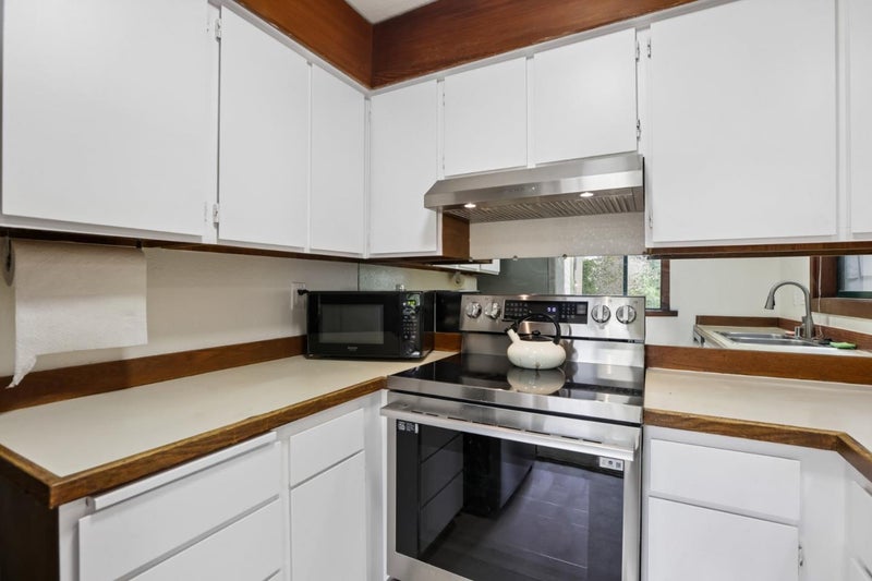 321 Broadway A2