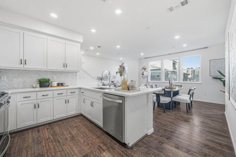 Tiny photo for 621 Blackbury Lane, San Jose, CA 95133 (MLS # ML82030081)