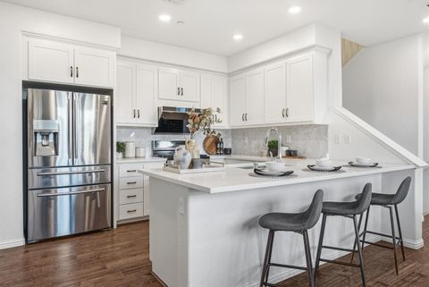 Tiny photo for 621 Blackbury Lane, San Jose, CA 95133 (MLS # ML82030081)