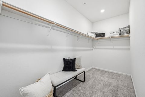 Tiny photo for 621 Blackbury Lane, San Jose, CA 95133 (MLS # ML82030081)