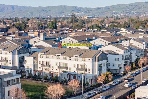 Tiny photo for 621 Blackbury Lane, San Jose, CA 95133 (MLS # ML82030081)