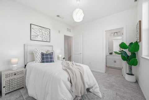 Tiny photo for 621 Blackbury Lane, San Jose, CA 95133 (MLS # ML82030081)