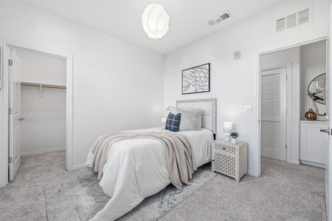 Tiny photo for 621 Blackbury Lane, San Jose, CA 95133 (MLS # ML82030081)