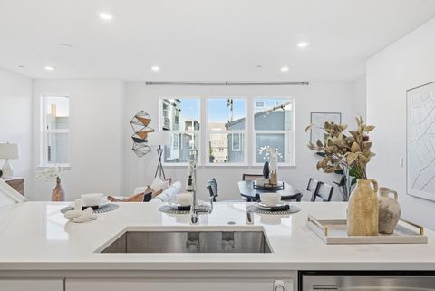 Tiny photo for 621 Blackbury Lane, San Jose, CA 95133 (MLS # ML82030081)