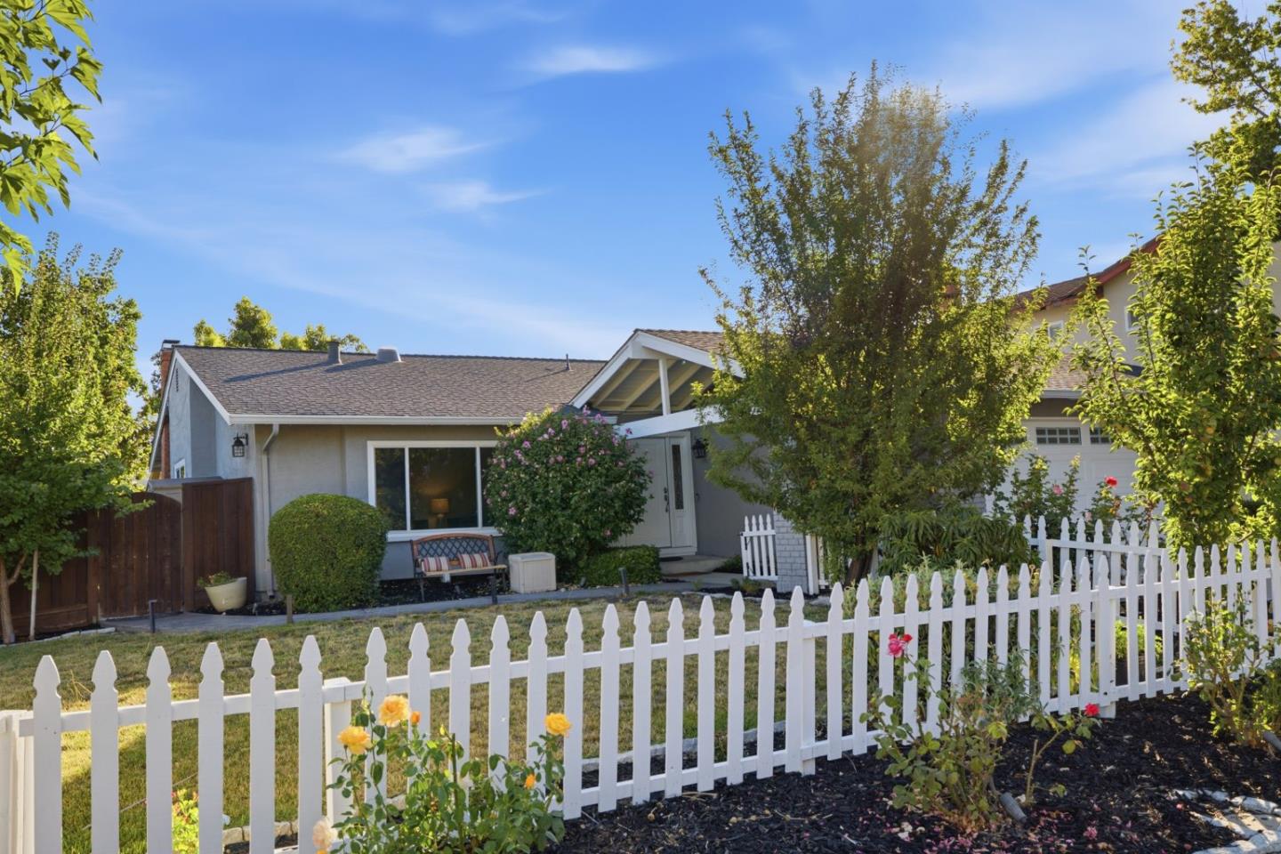403 Gregg Place