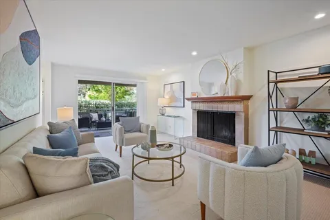 255 S Rengstorff Avenue Unit 99, Mountain View, CA 94040 - MLS#: ML82002901