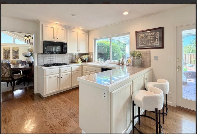12498 Sumner Drive