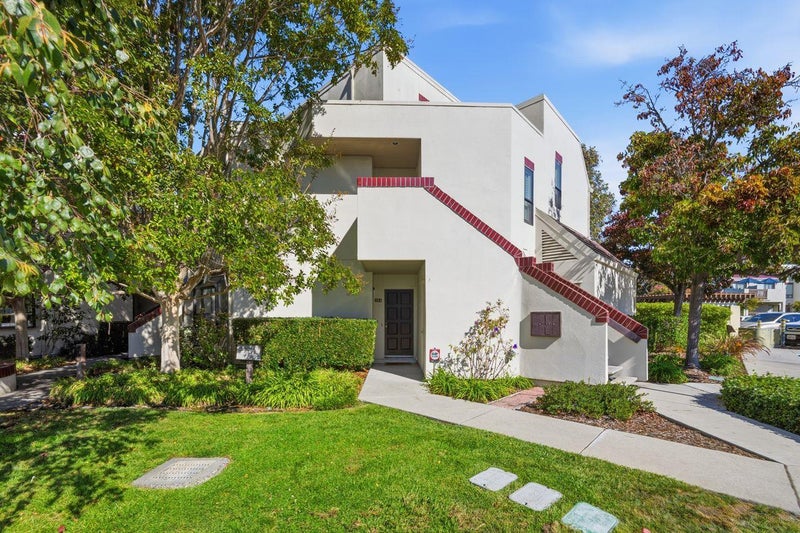 133 Shorebird Circle