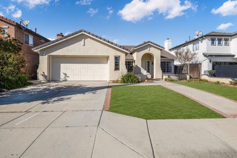 11 Saguaro Circle SALINAS CA 93905