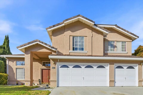 Photo of 2120 Primrose Court, Hollister, CA 95023 (MLS # ML82064273)