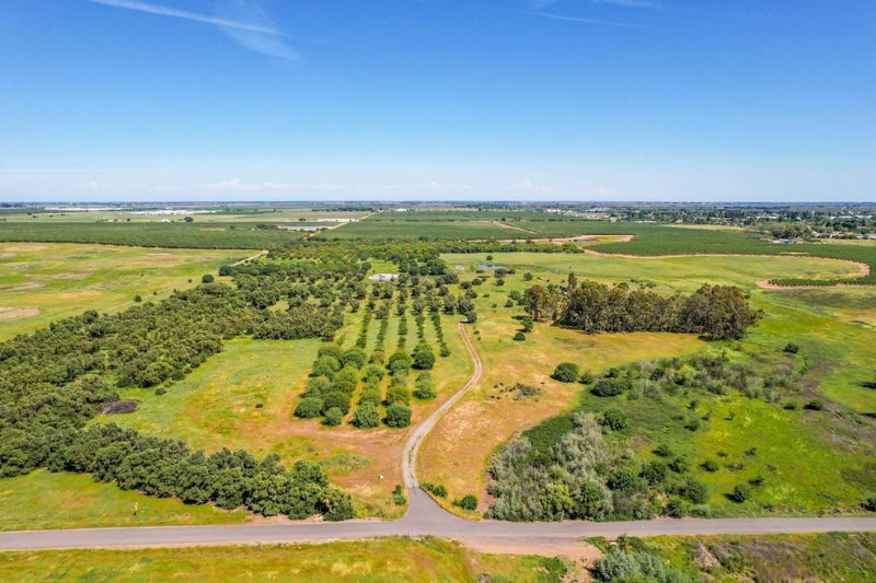 27643 County Road 88