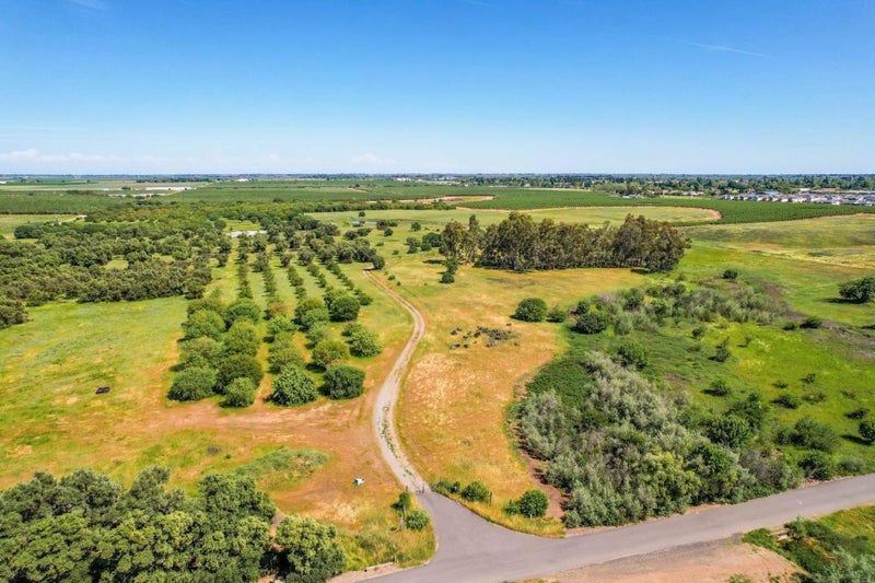 27643 County Road 88