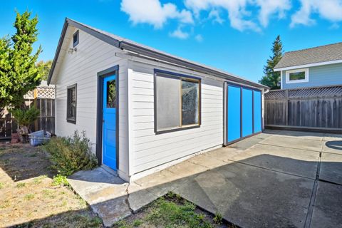 Tiny photo for 223 San Carlos Avenue, REDWOOD CITY, CA 94061 (MLS # ML82024158)