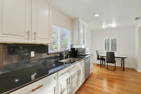 Tiny photo for 223 San Carlos Avenue, REDWOOD CITY, CA 94061 (MLS # ML82024158)