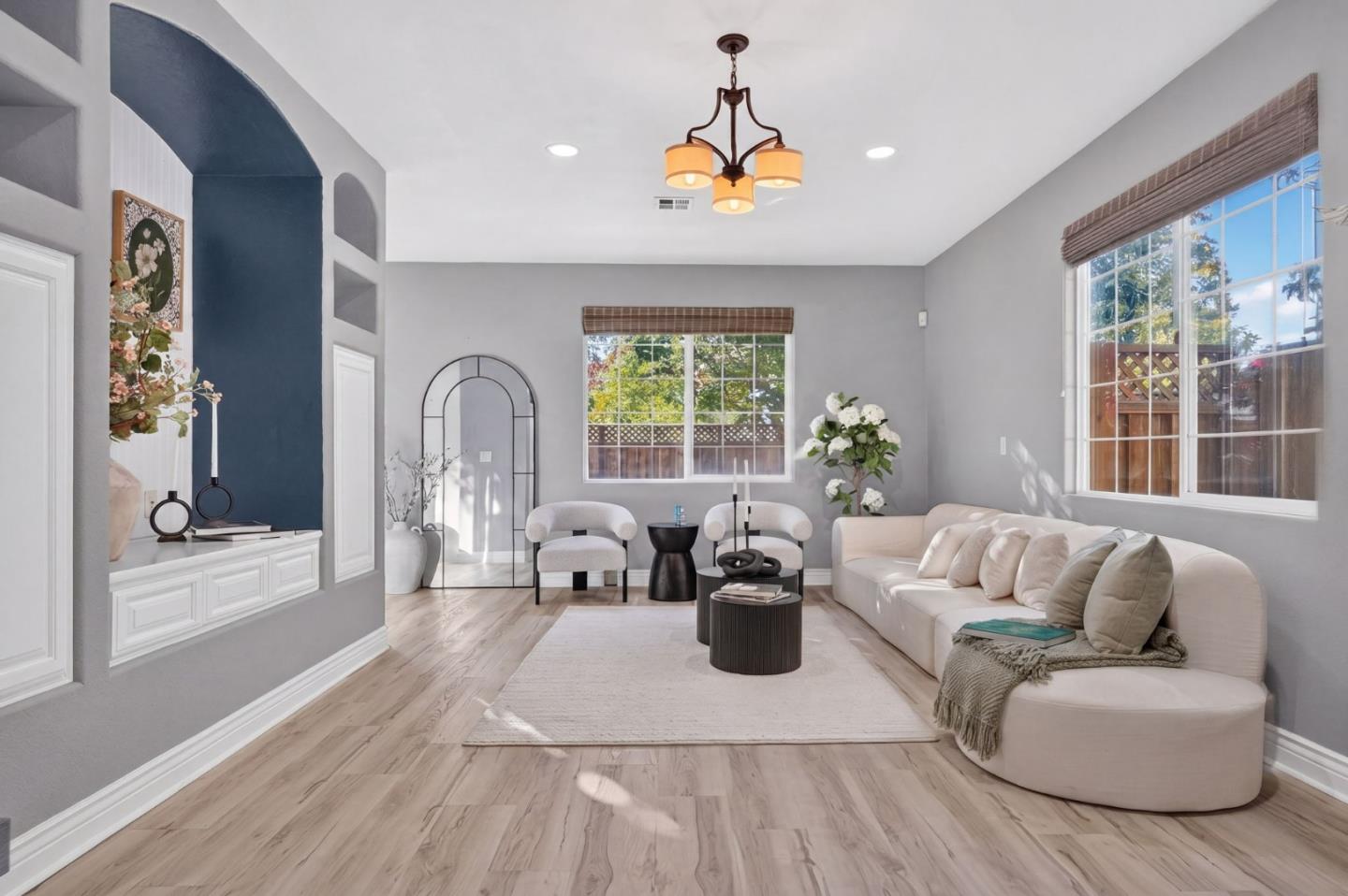 17765 Calle Hermosa