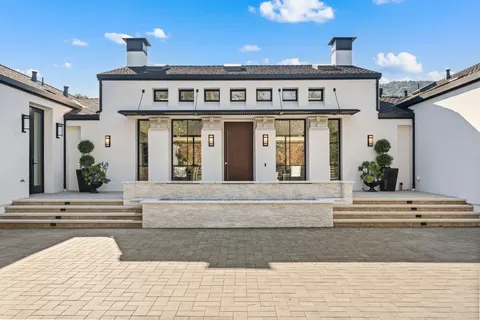 18240 Bancroft Avenue, Monte Sereno, CA 95030 - #: ML81991685