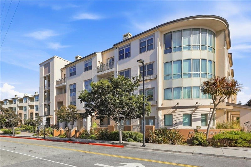 1488 El Camino Real 215