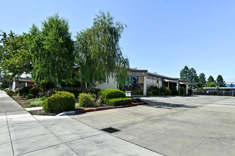 MLS: ML82054608