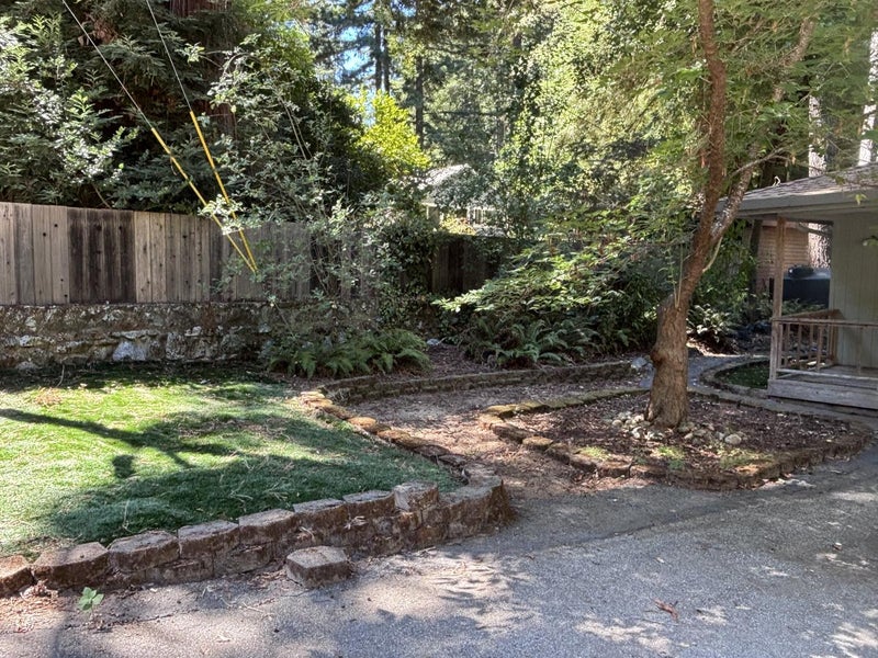 184 Acorn Drive