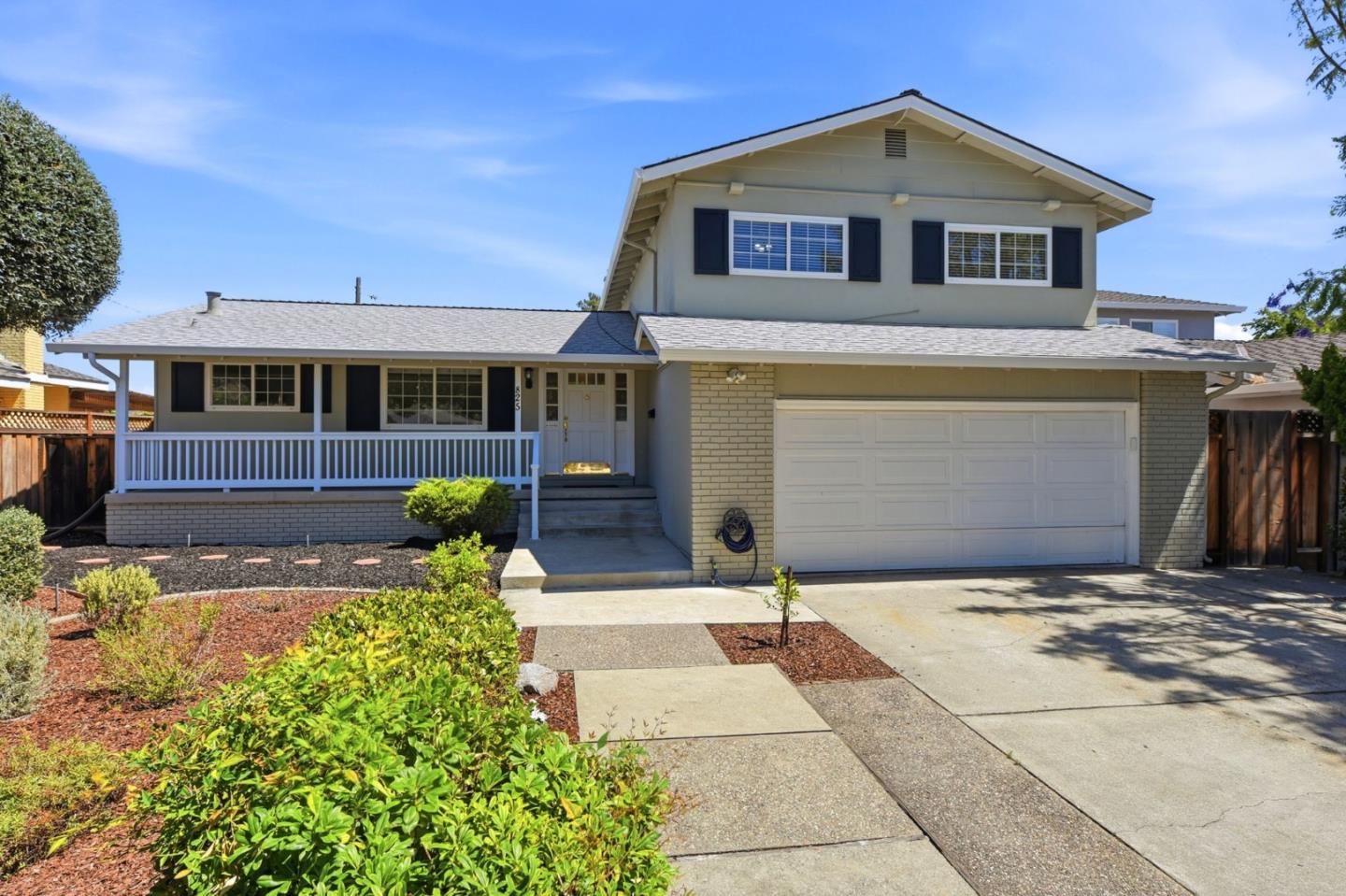 Photo 1 of 38 — 825 Pescadero Drive, SAN JOSE, CA 95123