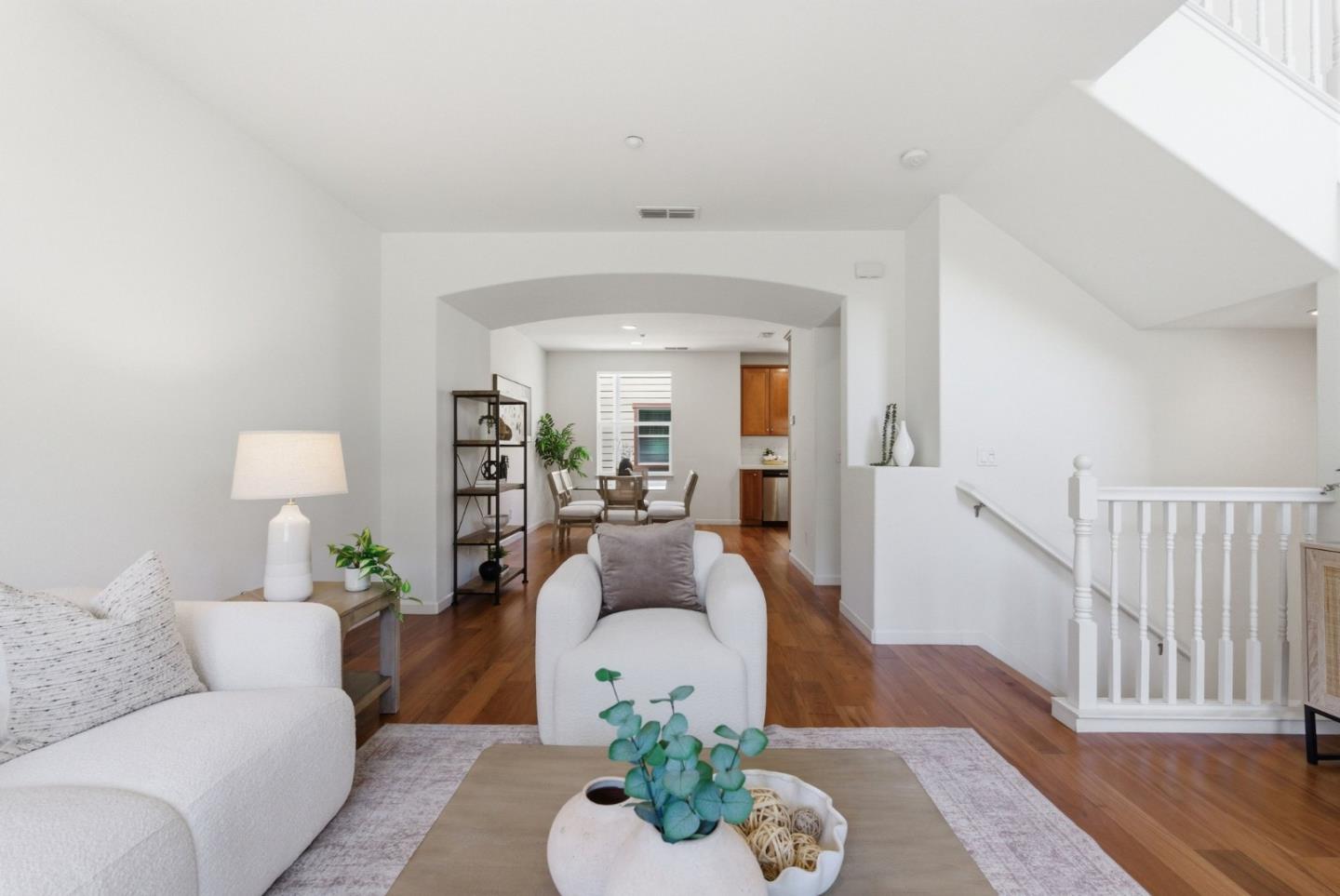 231 Peppermint Tree Terrace 3