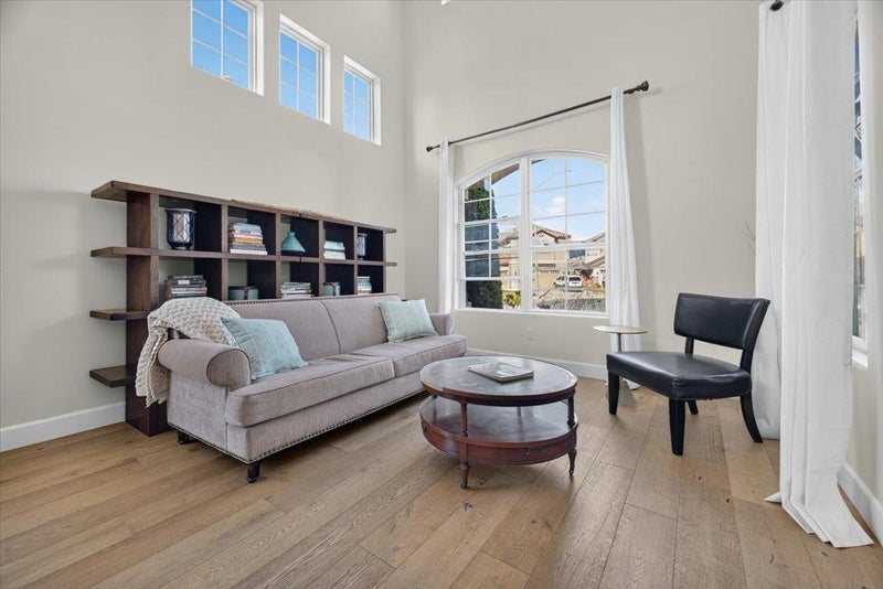 15 Victoria Circle