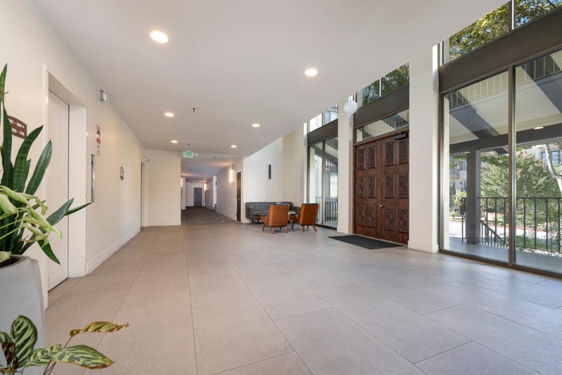 1515 Floribunda Avenue 304