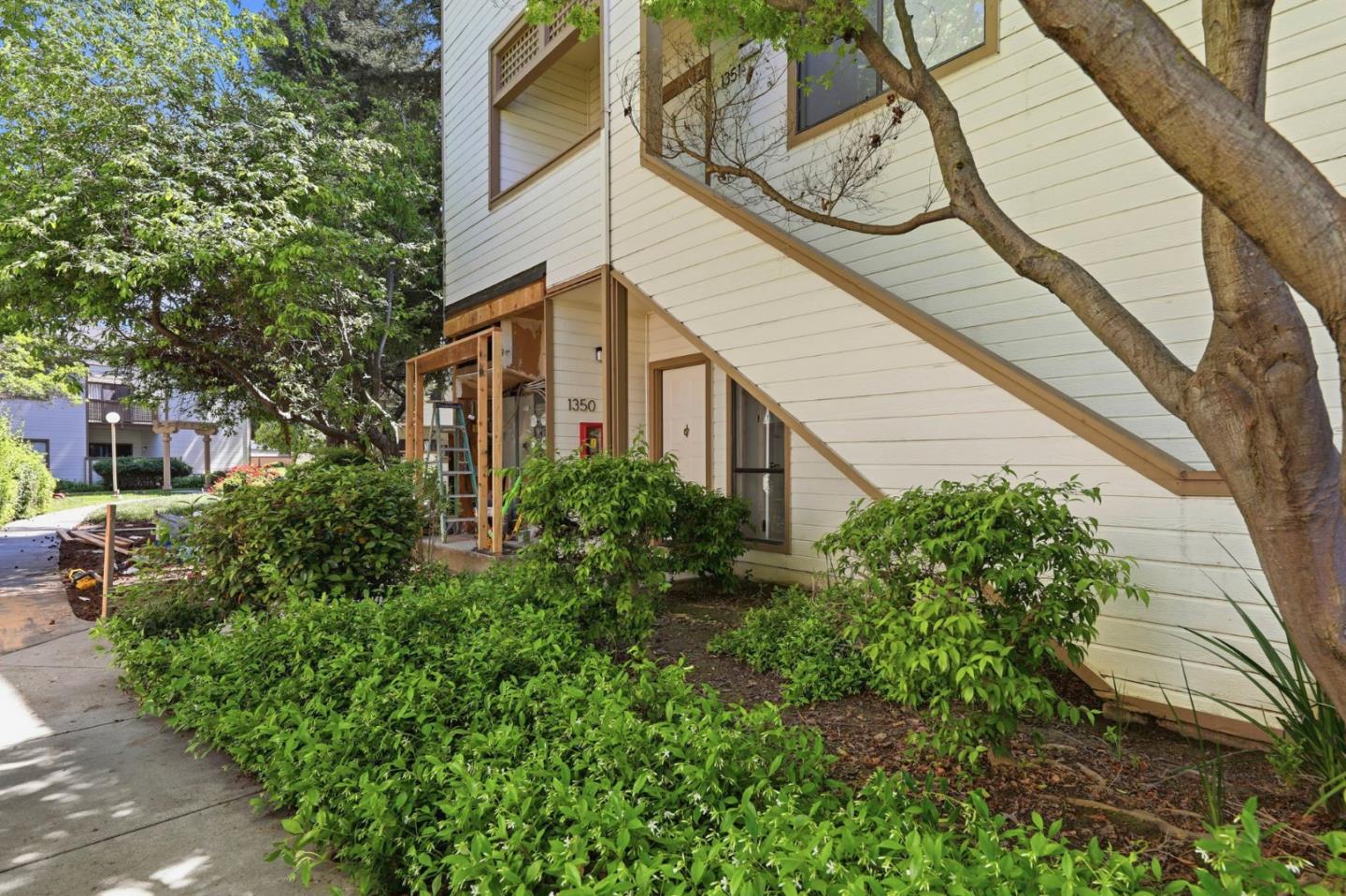 1350 Fairway Entrance Drive