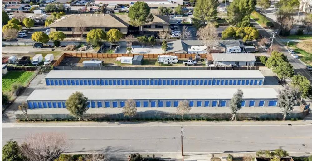 16325 Barrett Avenue