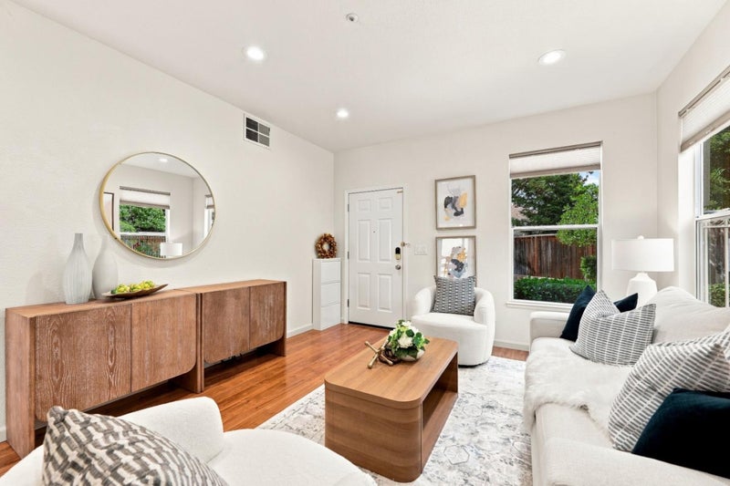 4165 Renaissance Drive 6