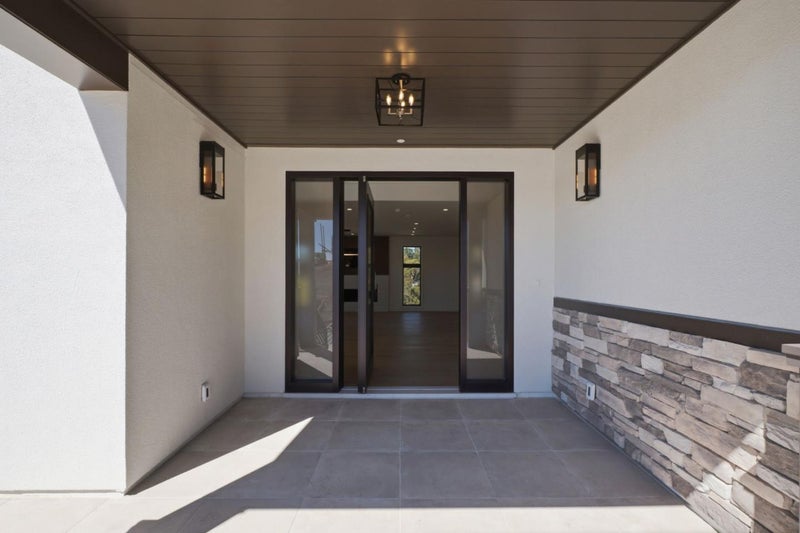 18 Bel Aire Lane